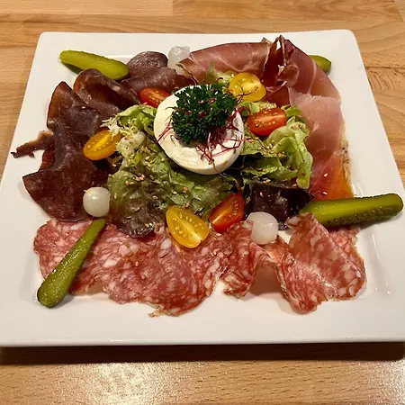 Restaurant Le Clos מלון בסה-א-סנט-אנסטאיס